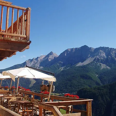 Cianfuran Hotel apartamentowy 3*